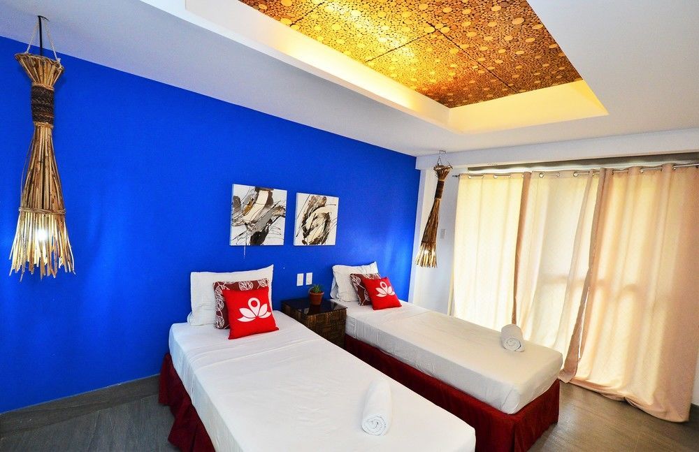 Zen Station 1 White Hotel
